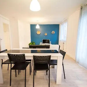 appartement-hypercentre-tarbes.midi-pyreneeshotels.com/